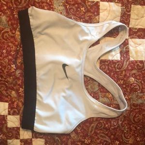 nike sports bra